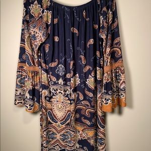 Fall colored pattern dress, flare sleeves, Med